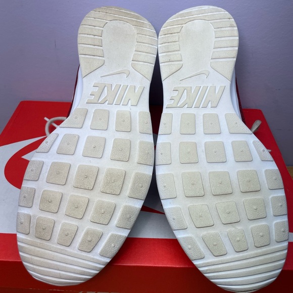 NIKE Tanjun” team red” - Picture 6 of 6